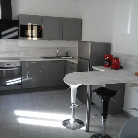 Apartmán Colombe LʼIsle-sur-la-Sorgue Exteriér fotografie